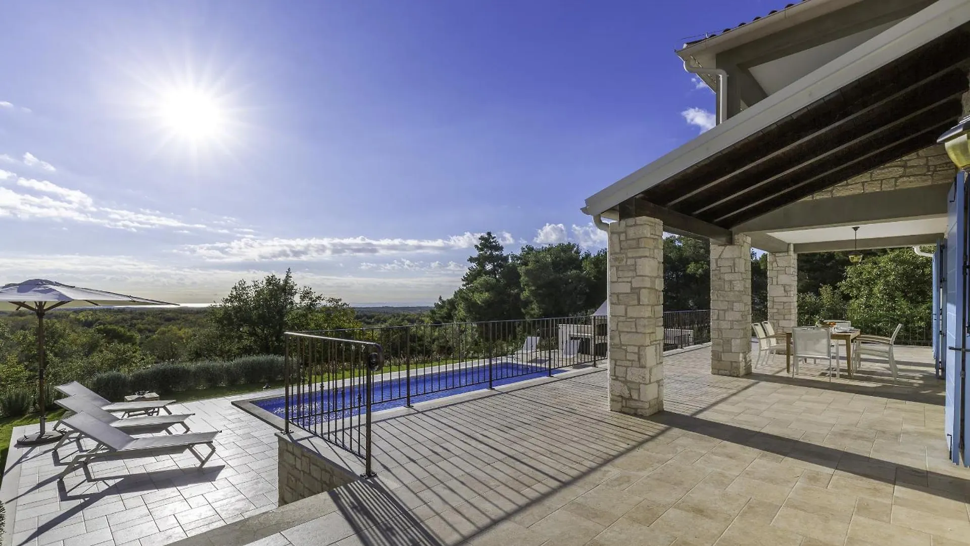 Villa Sterpazzi For 8 People Near Porec With 38 M2 Heated Pool, Sea View & Wellness Višnjan